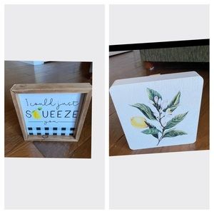 Set of two adorable Lemon signs ⭐️ if interested make an offer⭐️